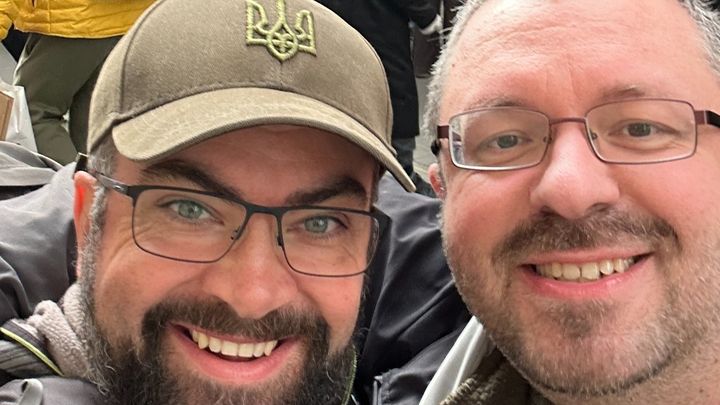 Bonker und Birb sammeln für die nächste Ukrainefahrt campaign photo, 1 of 3