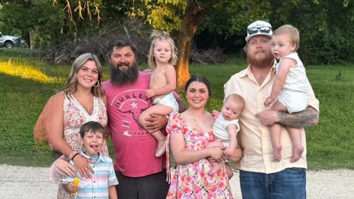 Support Randy's Fight to Bring His Kids Home campaign photo, 1 of 8