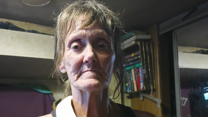 Relief funding for broken Brenda Spigarelli campaign photo, 1 of 3