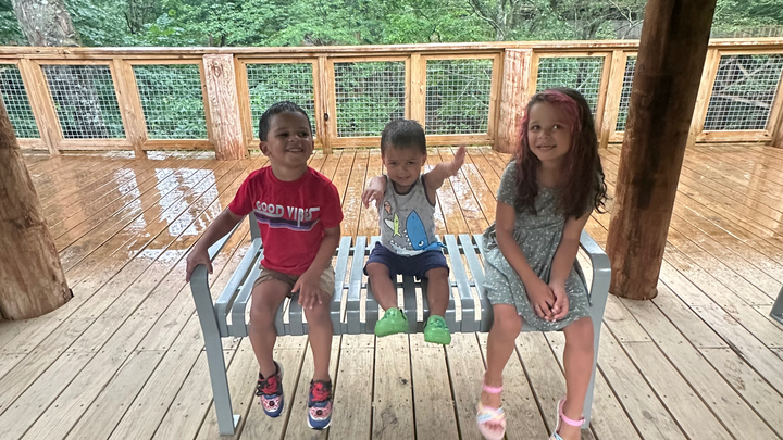 Unexpected job loss - single mother of 4 campaign photo, 1 of 4