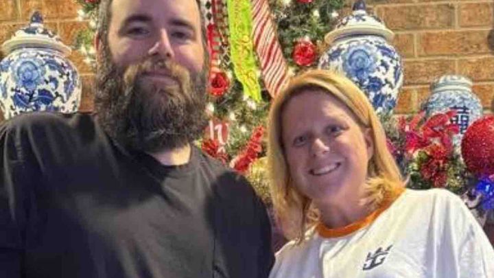 Help Hollie and Justin with Medical Expenses campaign photo, 1 of 5