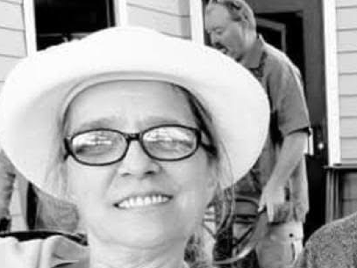 Family expenses for Sheena Oliveira campaign photo, 1 of 4