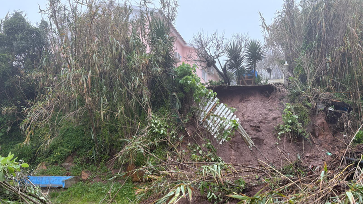 Foto della campagna Help Us Protect Our Home After Cyclone Kristin, 1 di 6