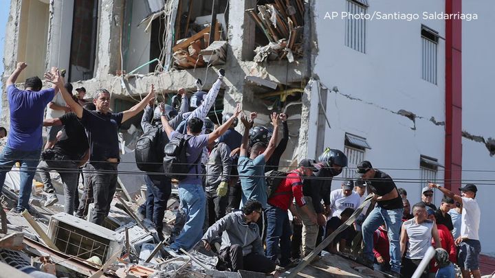 Help Families Affected by the Colombia Earthquake campaign photo, 1 of 3