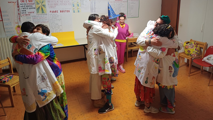 Sostieni la formazione di volontari Clown Dottori campaign photo, 1 of 3