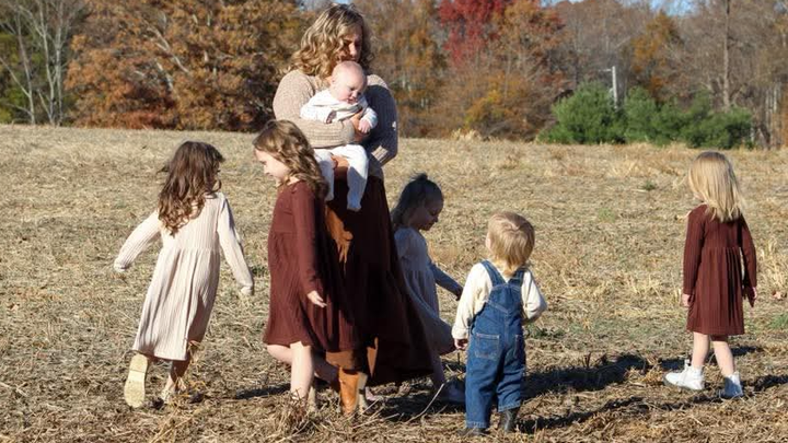 Help Cassidy Rebuild a Safe Life for Her Kids campaign photo, 1 of 3