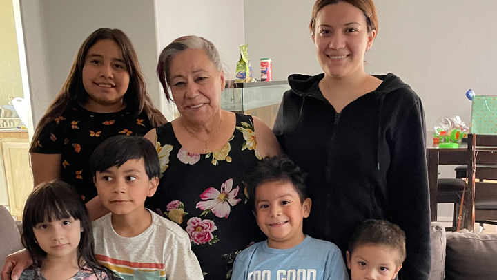 Help Maria Eloisa Garcia Pimentel Farewell campaign photo, 1 of 5