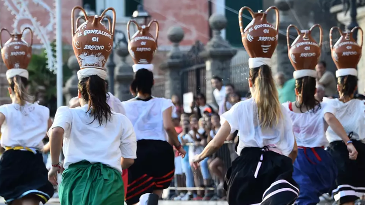 Foto della campagna Manteniamo viva la tradizione "Il Gonfalone di Arpino 2026", 1 di 3