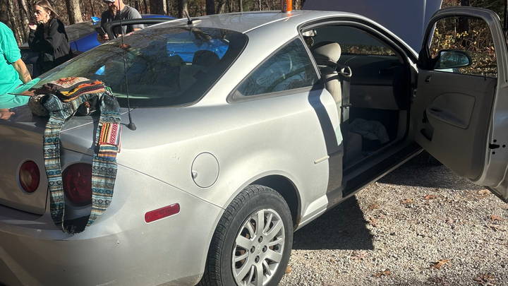 Support Brad Meyer: Stranded Car Needs Repair campaign photo, 1 of 3