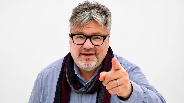 …neue Musik zu produzieren. campaign photo, 1 of 4