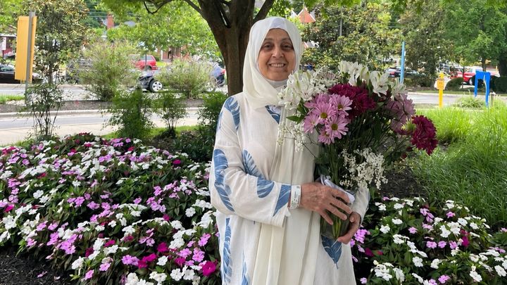 Support Auntie Nawal's Fight Against Brain Cancer campaign photo, 1 of 8