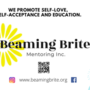 Beaming Mona