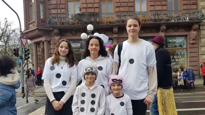 Vier Kinder verlieren plötzlich ihre Mama