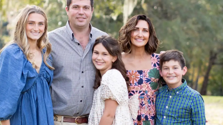 Help Amanda Recover from Surgery campaign photo, 1 of 3