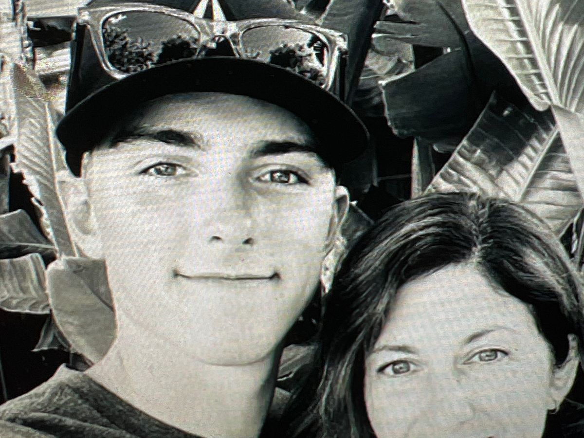 'Devil-like figure' lost in time uncovered in 230-year-old painting  following restoration, image size:1200x900