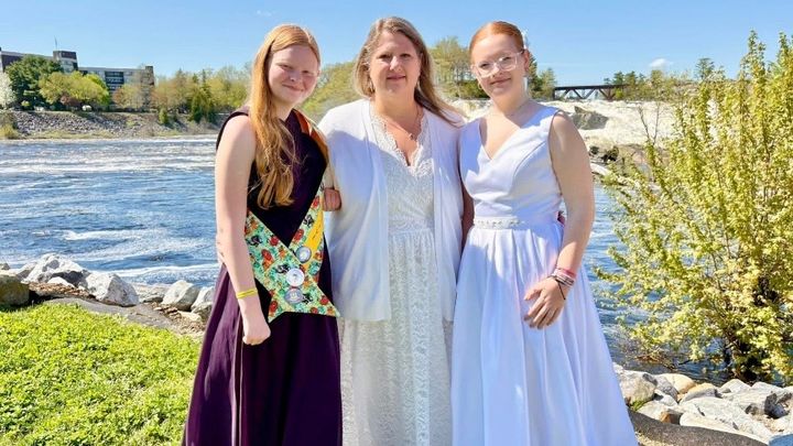 Support Jamie and Her Girls After Their Home Fire campaign photo, 1 of 5