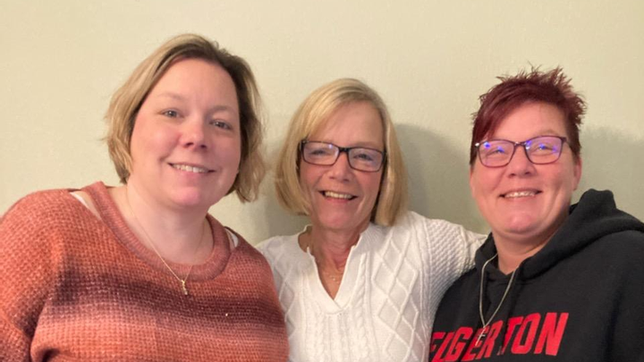 Help Holly & Heather Honor Their Mother campaign photo, 1 of 4