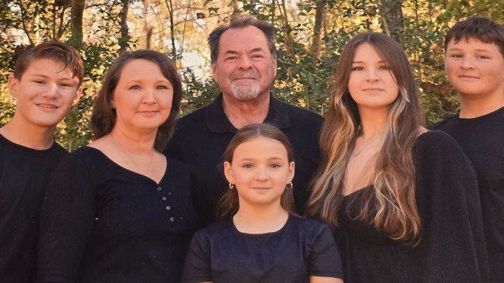 Help Deborah Through Her Cancer Battle campaign photo, 1 of 3