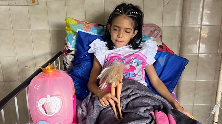 Support Rosvitc Sofía’s Urgent Medical Care campaign photo, 1 of 8