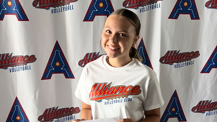 Support Serenity Gonzales' Volleyball Journey campaign photo, 1 of 8