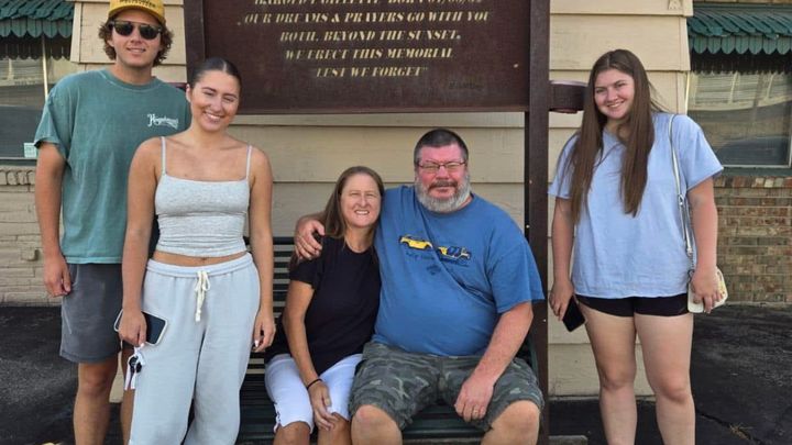 Fundraiser for Sarah Leinen by Emerson Adams : Help the Leinen Family ...