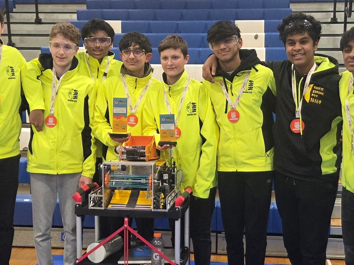 Send Banana Box to the 2026 World Championship! campaign photo, 1 of 3