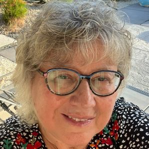 Dr Katherine Sullivan