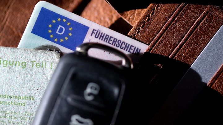 Führerschein für allein erziehende Mutter campaign photo, 1 of 4
