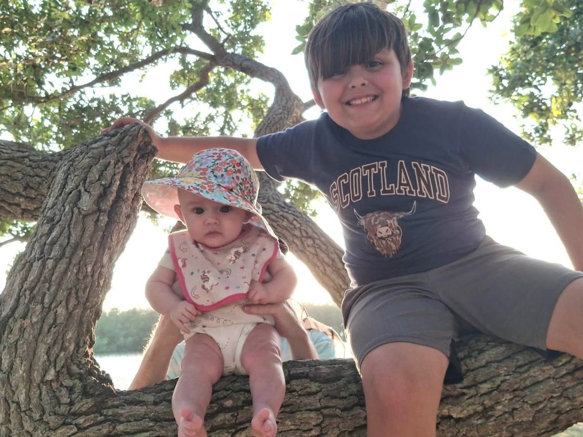 Help Donna’s Family with Diapers and School Needs campaign photo, 1 of 8