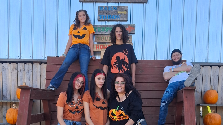 Support for a Grieving Mother and Her Children campaign photo, 1 of 8