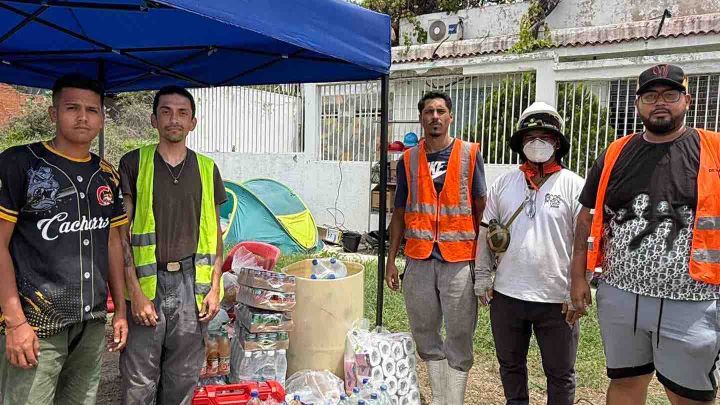 Help Families Recover After Venezuela's Earthquake campaign photo, 1 of 13