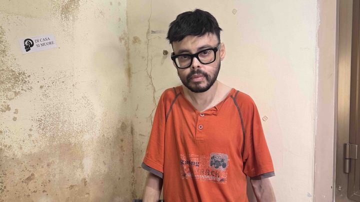 Salvato dal trapianto, ucciso dalla casa campaign photo, 1 of 11