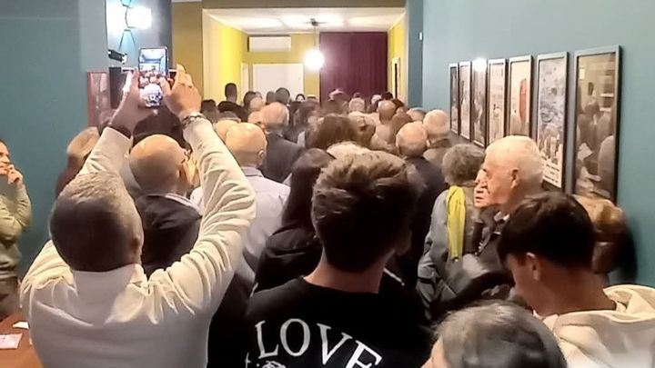 Una comunità che cresce grazie al Teatro!! campaign photo, 1 of 8