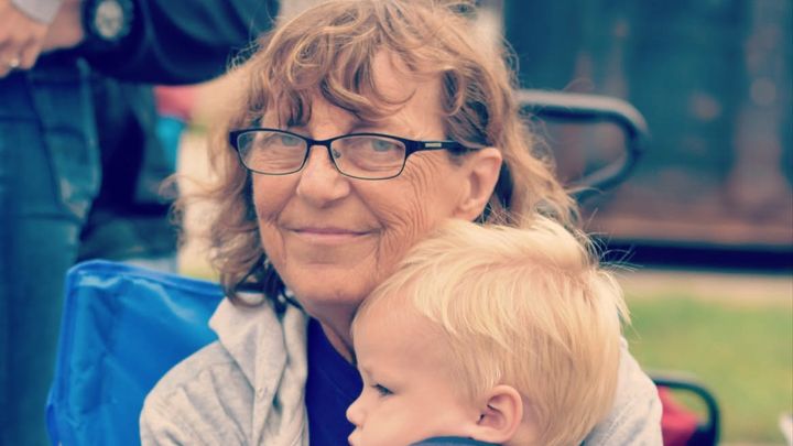 Support for Aunt Gloria's Funeral & Memorial campaign photo, 1 of 7