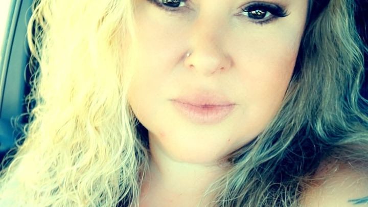Help Kelly Continue the Treatment That’s Saving Her Life campaign photo, 1 of 3