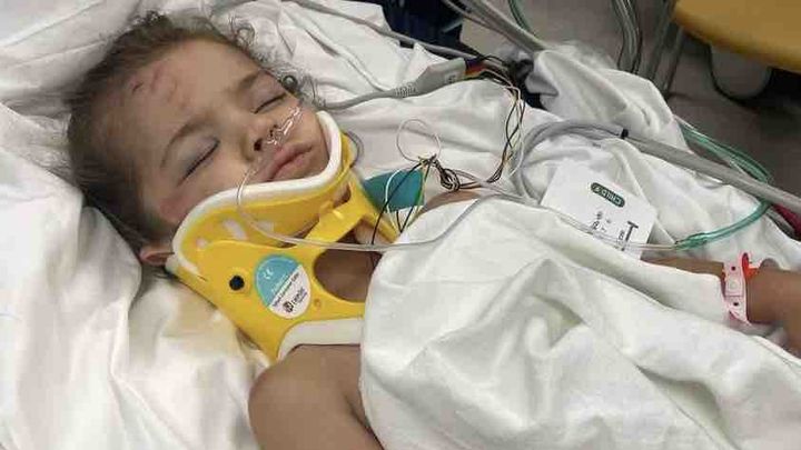 Help Cover Sarah’s Medical Costs campaign photo, 1 of 2