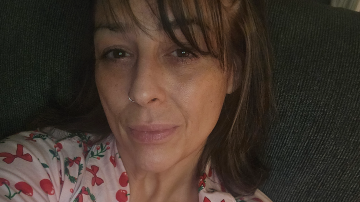 Help Danielle With Medical & Living Expenses campaign photo, 1 of 8