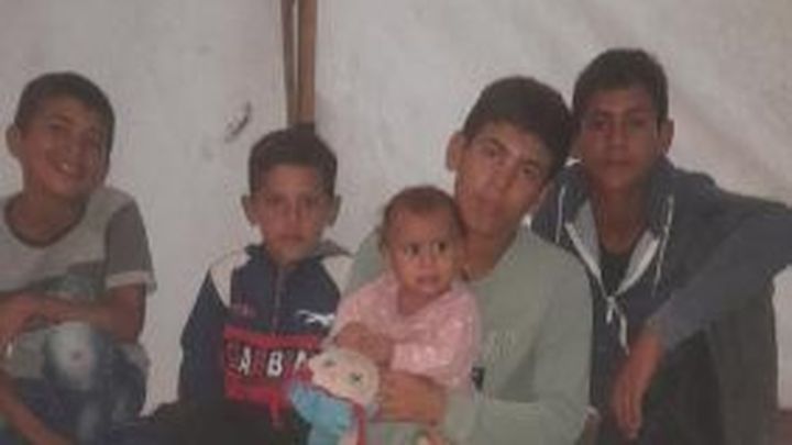 Help Hanin's family survive campaign photo, 1 of 3