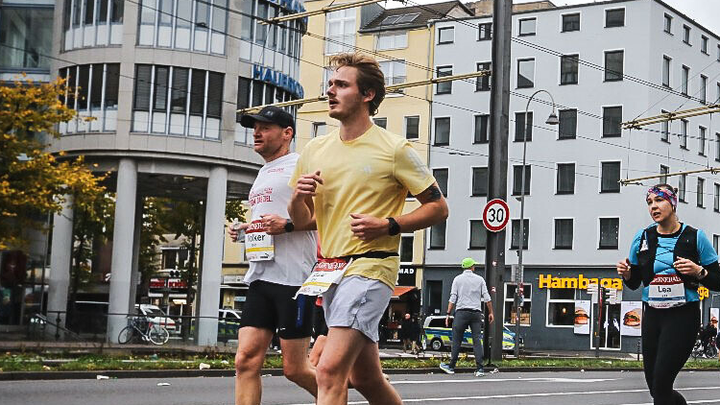 Sport gegen Krebs campaign photo, 1 of 4