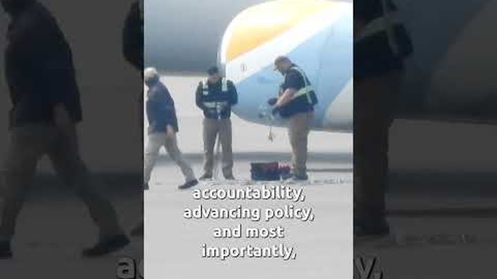 Help Volunteers Document ICE Air Flights video thumbnail, 1 of 3