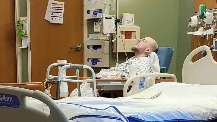 Help Jesse with Medical Expenses and Bills campaign photo, 1 of 3