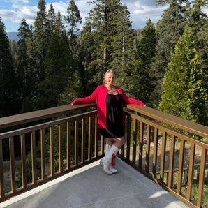 Christi Blessinger-Ruiz