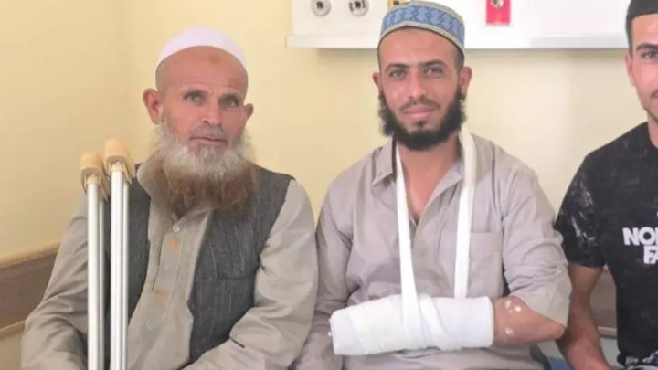 Help Sheikh Saeed weer op de been! campaign photo, 1 of 3