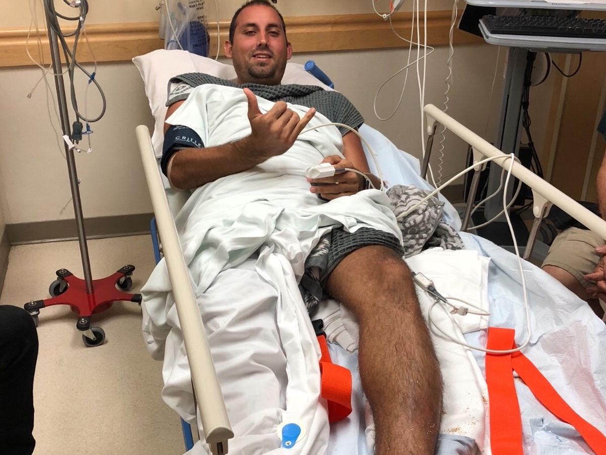 Daniel Leigh Broken Leg campaign photo, 1 of 3