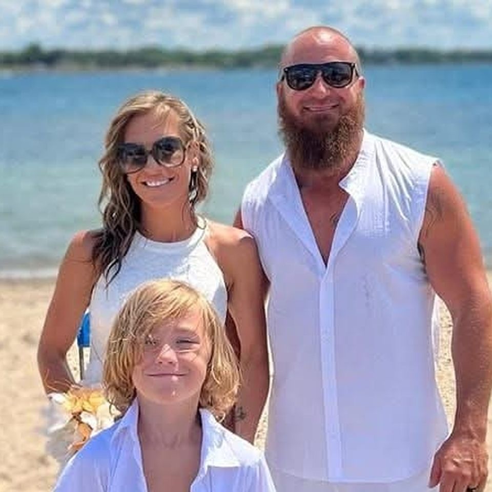 Support Deanna’s Cancer Treatment Journey